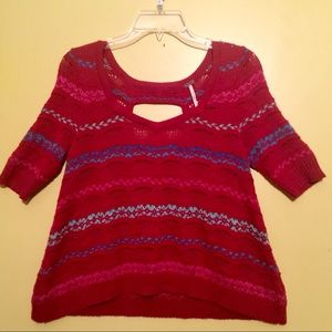 FREE PEOPLE SHORT SLEEVE SWEATER W/ REAR KEYHOLE